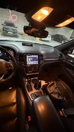 جيب جراند شيروكي